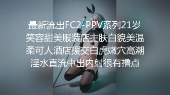 女友：我下面湿的不成样子了，唔唔，不信你摸一摸，啊啊啊~喔喔喔。  男：下面都湿了吗，那我操你好吗，好湿啊！